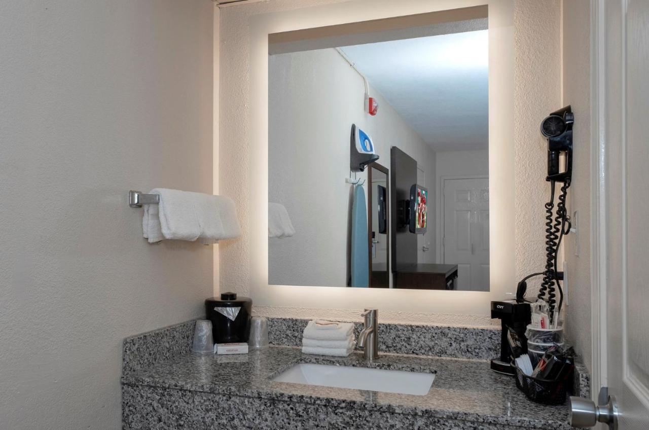 Red Roof Inn Gulf Shores Εξωτερικό φωτογραφία