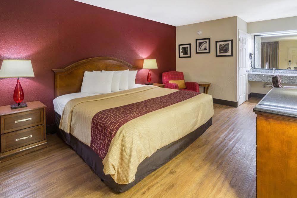 Red Roof Inn Gulf Shores Εξωτερικό φωτογραφία
